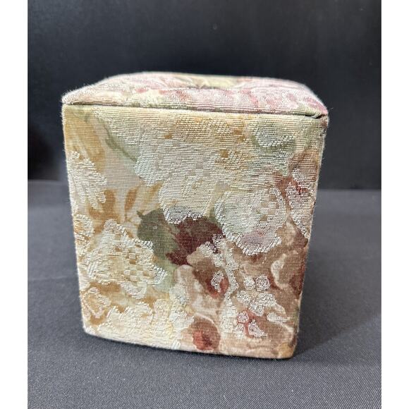 Vintage Croscill Cotswold Pleated Fabric Wastebasket Can W/ Liner & Tissue Cover - Picture 16 of 16